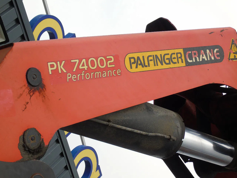 Scania G480 8x4 + palfinger crane PK74002 6x extension + JIB 4x extension - Camião grua: foto 5 Scania G480 8x4 + palfinger crane PK74002 6x extension + JIB 4x extension - Camião grua: foto 5