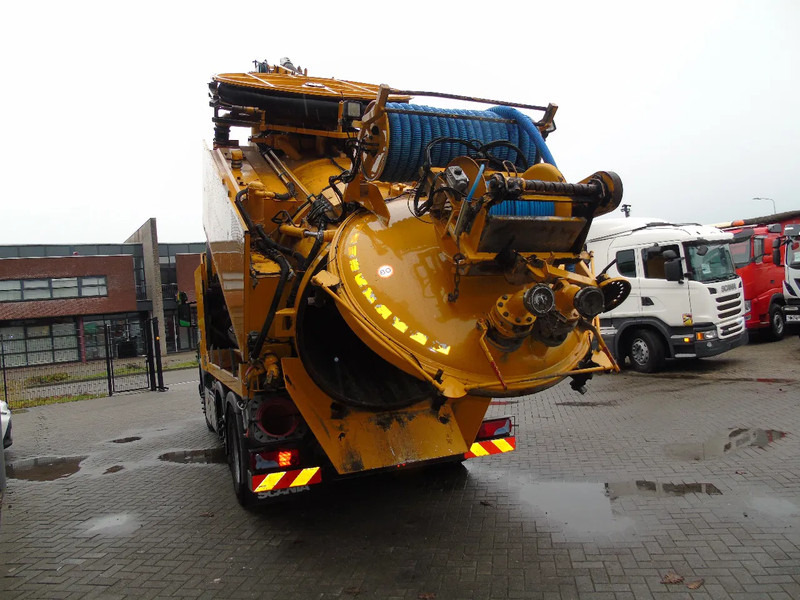 Scania P 360 + COMBI VACUUM WIEDEMANN + 6X4 - Caminhão limpa fossa: foto 4 Scania P 360 + COMBI VACUUM WIEDEMANN + 6X4 - Caminhão limpa fossa: foto 4