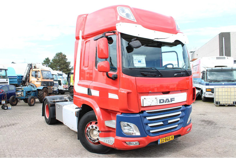 DAF CF 440 + EURO 6 + - Tractor: foto 3 DAF CF 440 + EURO 6 + - Tractor: foto 3