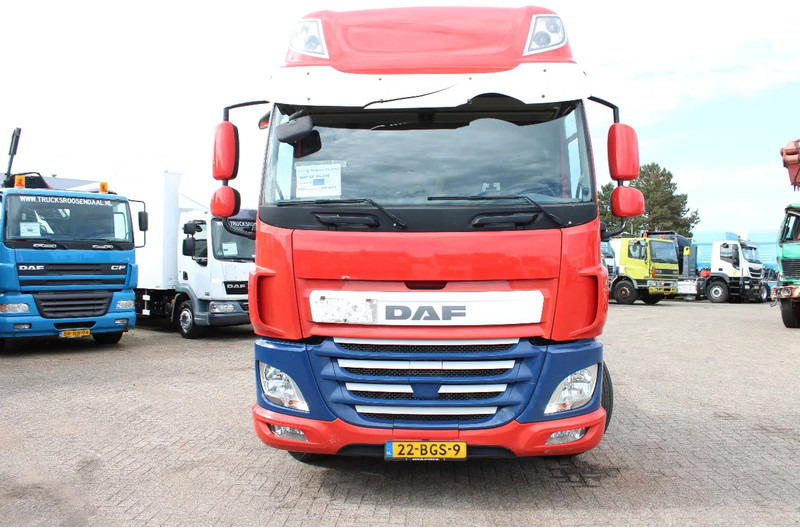 DAF CF 440 + EURO 6 + - Tractor: foto 2 DAF CF 440 + EURO 6 + - Tractor: foto 2