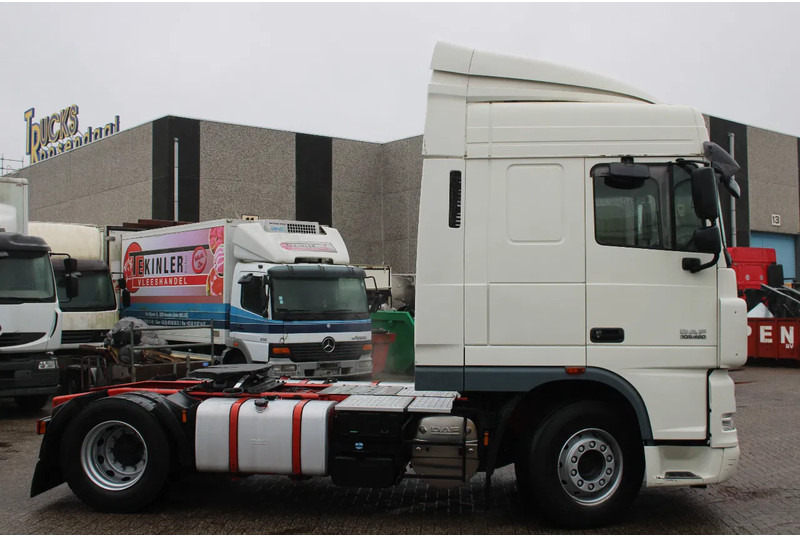 DAF XF 105.460 + EURO 5 + RETARDER - Tractor: foto 4 DAF XF 105.460 + EURO 5 + RETARDER - Tractor: foto 4