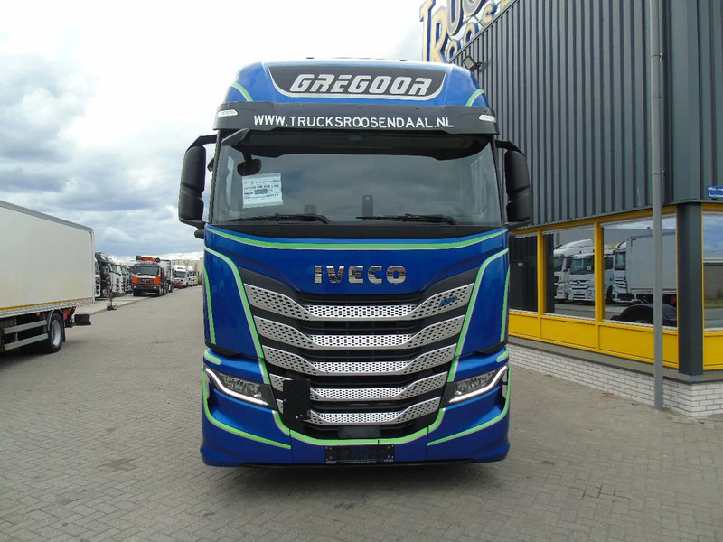 Iveco S-WAY reserved !! 460 + LNG + LOW KM !!!! + FULL OPTION - Tractor: foto 5 Iveco S-WAY reserved !! 460 + LNG + LOW KM !!!! + FULL OPTION - Tractor: foto 5