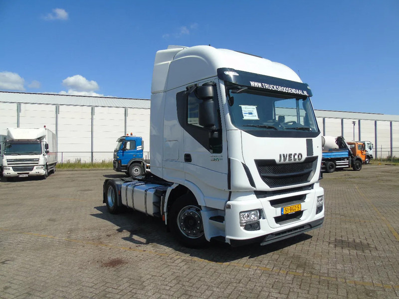 Iveco Stralis 420 + EURO 6 + 580KM - Tractor: foto 2 Iveco Stralis 420 + EURO 6 + 580KM - Tractor: foto 2