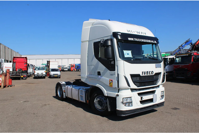 Iveco Stralis 420 + EURO 6 - Tractor: foto 3 Iveco Stralis 420 + EURO 6 - Tractor: foto 3