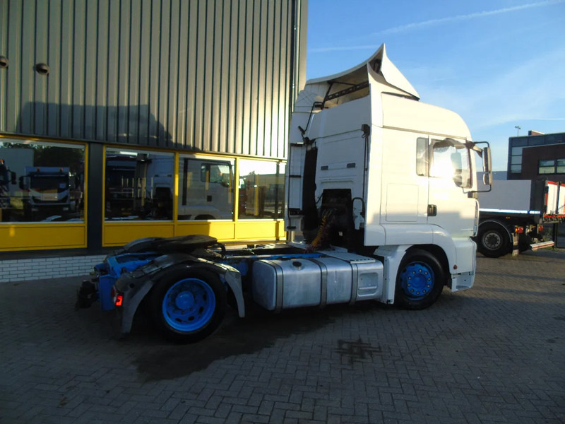 MAN TGA 18.400 + mega + manual + SPOILER - Tractor: foto 4 MAN TGA 18.400 + mega + manual + SPOILER - Tractor: foto 4