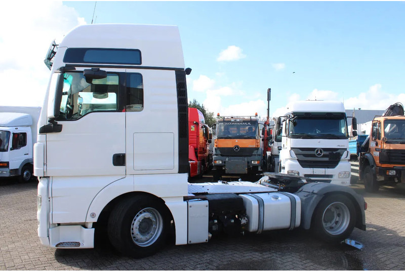 MAN TGX 18.440 + euro 5 + XXL + mega - Tractor: foto 4 MAN TGX 18.440 + euro 5 + XXL + mega - Tractor: foto 4