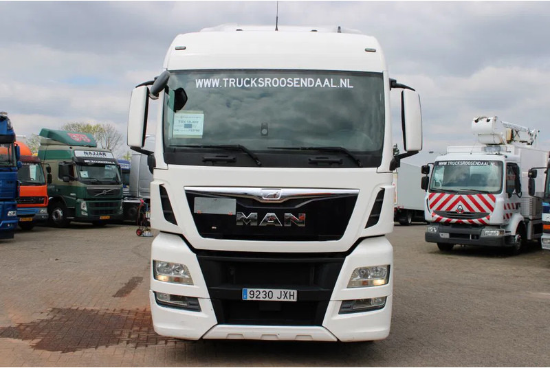 MAN TGX 18.480 + Euro 6 + Retarder + adr - Tractor: foto 2 MAN TGX 18.480 + Euro 6 + Retarder + adr - Tractor: foto 2