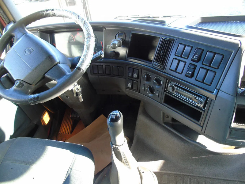 Volvo FH 460 + XL CABINE + EURO 5+ MANUAL - Tractor: foto 5 Volvo FH 460 + XL CABINE + EURO 5+ MANUAL - Tractor: foto 5