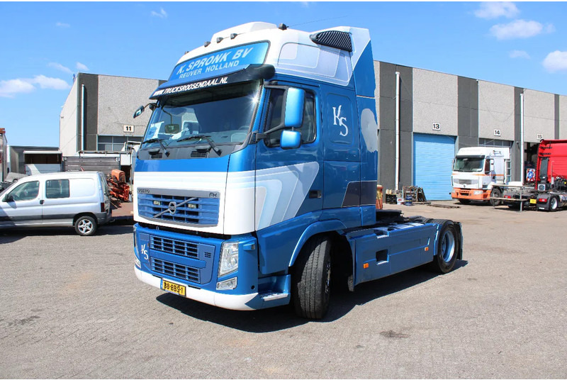 Volvo FH 460 XL cabine + euro 5 + spoiler - Tractor: foto 3 Volvo FH 460 XL cabine + euro 5 + spoiler - Tractor: foto 3