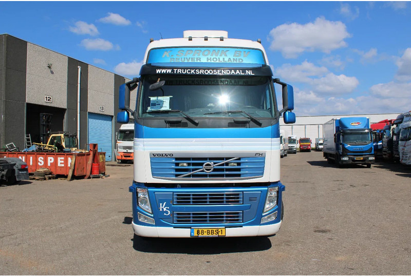 Volvo FH 460 XL cabine + euro 5 + spoiler - Tractor: foto 2 Volvo FH 460 XL cabine + euro 5 + spoiler - Tractor: foto 2