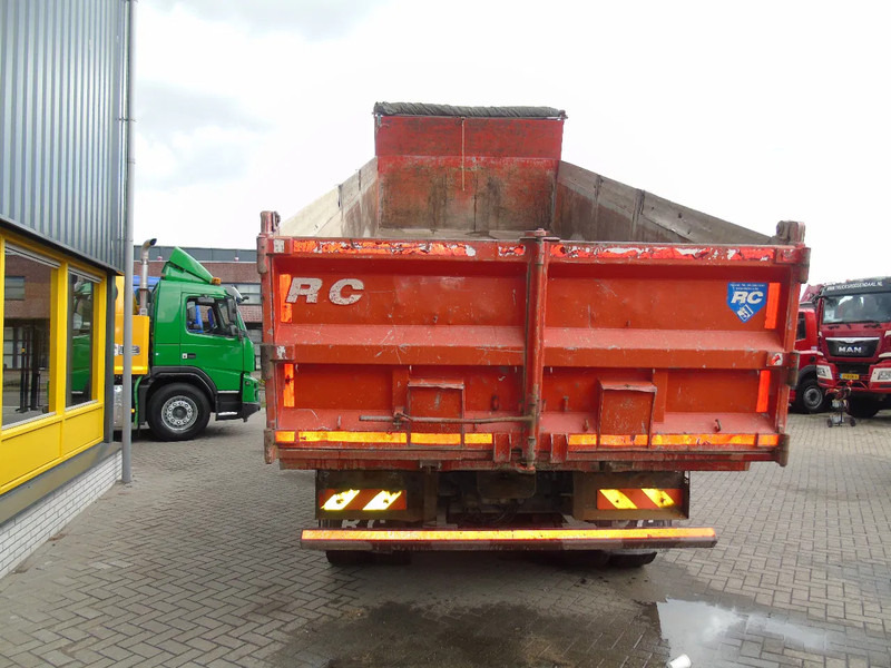 Volvo FH 500 + 8X4 + SPRING + EURO 5 + RETARDER - Camião basculante: foto 4 Volvo FH 500 + 8X4 + SPRING + EURO 5 + RETARDER - Camião basculante: foto 4
