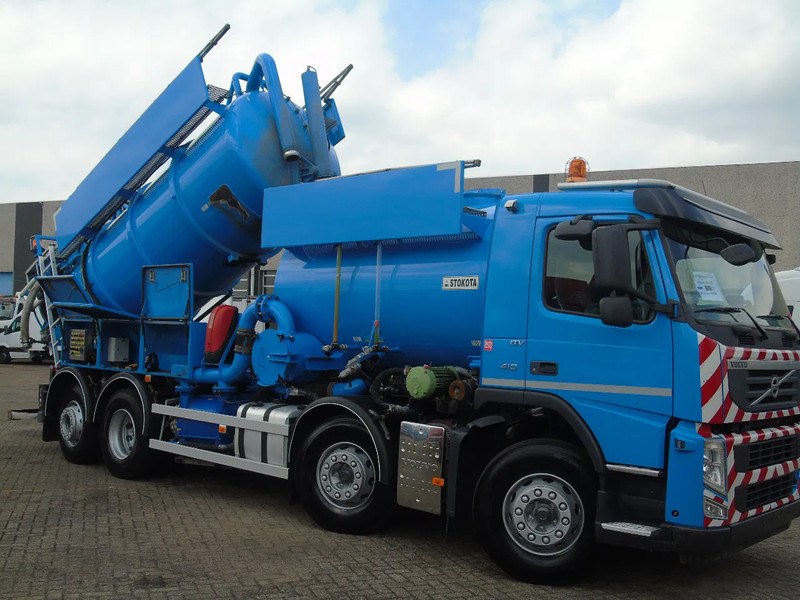 Volvo FM 420 + STOKOTA ECOTA 10.500LITER + 8X2 + WEB - Caminhão limpa fossa: foto 2 Volvo FM 420 + STOKOTA ECOTA 10.500LITER + 8X2 + WEB - Caminhão limpa fossa: foto 2
