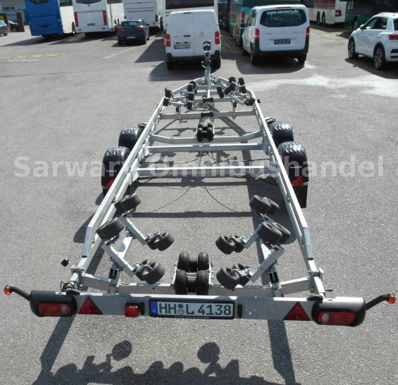 Brenderup Premiun 303500-SRX Bootsanhänger 3500 KG,Boot 9m - Reboque para barco: foto 4 Brenderup Premiun 303500-SRX Bootsanhänger 3500 KG,Boot 9m - Reboque para barco: foto 4