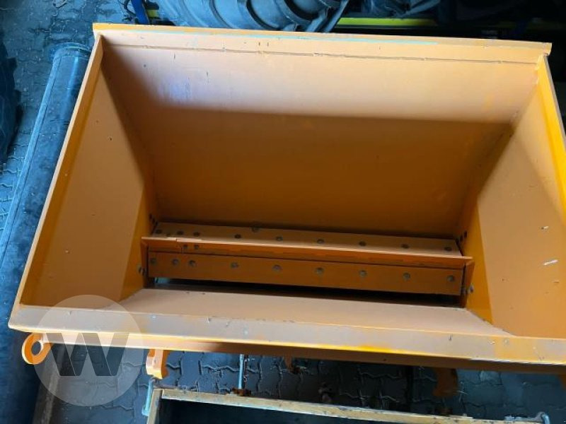 AFM EINSTREUGERÄT - Empacotador de fardos: foto 2 AFM EINSTREUGERÄT - Empacotador de fardos: foto 2