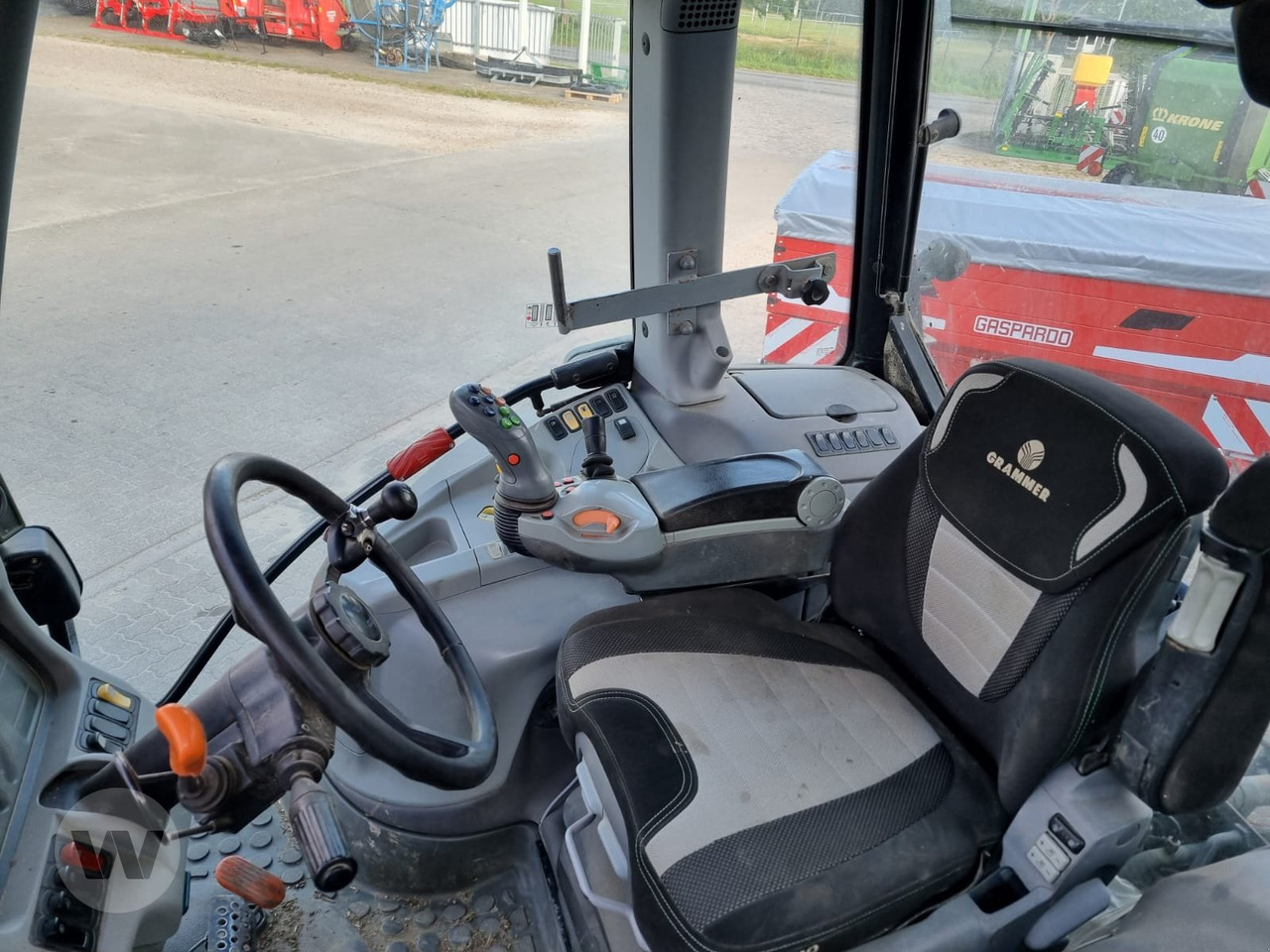 Deutz Agrotron TTV 620 - Trator: foto 4 Deutz Agrotron TTV 620 - Trator: foto 4