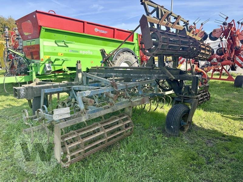 Fortschritt Kombinator T890 - Maquina para lavrar a terra: foto 1 Fortschritt Kombinator T890 - Maquina para lavrar a terra: foto 1