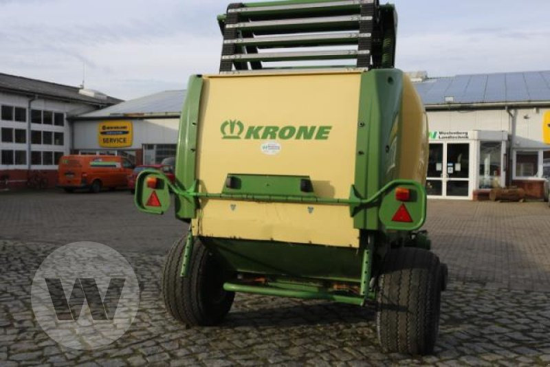 Krone Comprima F 155 - Enfardadeira de fardos redondos: foto 4 Krone Comprima F 155 - Enfardadeira de fardos redondos: foto 4