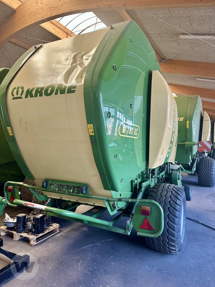 Krone Comprima V 180 XC - Enfardadeira de fardos redondos: foto 4 Krone Comprima V 180 XC - Enfardadeira de fardos redondos: foto 4