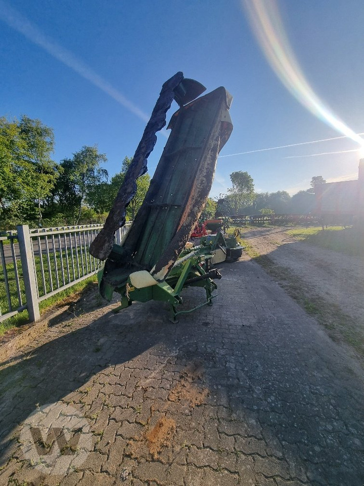 Gadanheira Krone Easy Cut R 360: foto 1