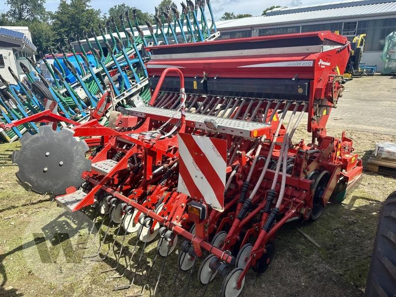 Kverneland mc-drill pro - Semeadora combinada: foto 1 Kverneland mc-drill pro - Semeadora combinada: foto 1