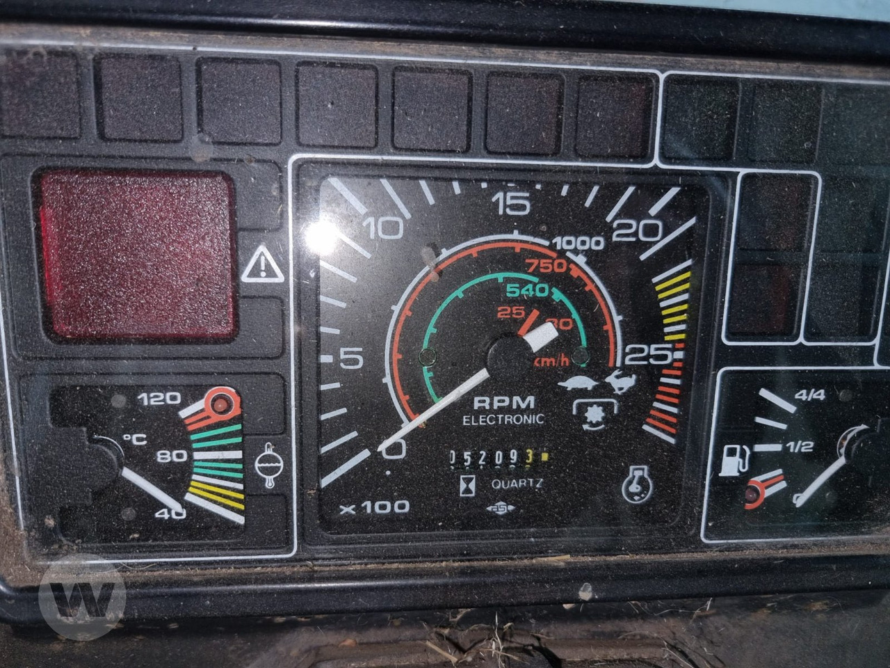 Massey Ferguson 397 - Trator: foto 5 Massey Ferguson 397 - Trator: foto 5