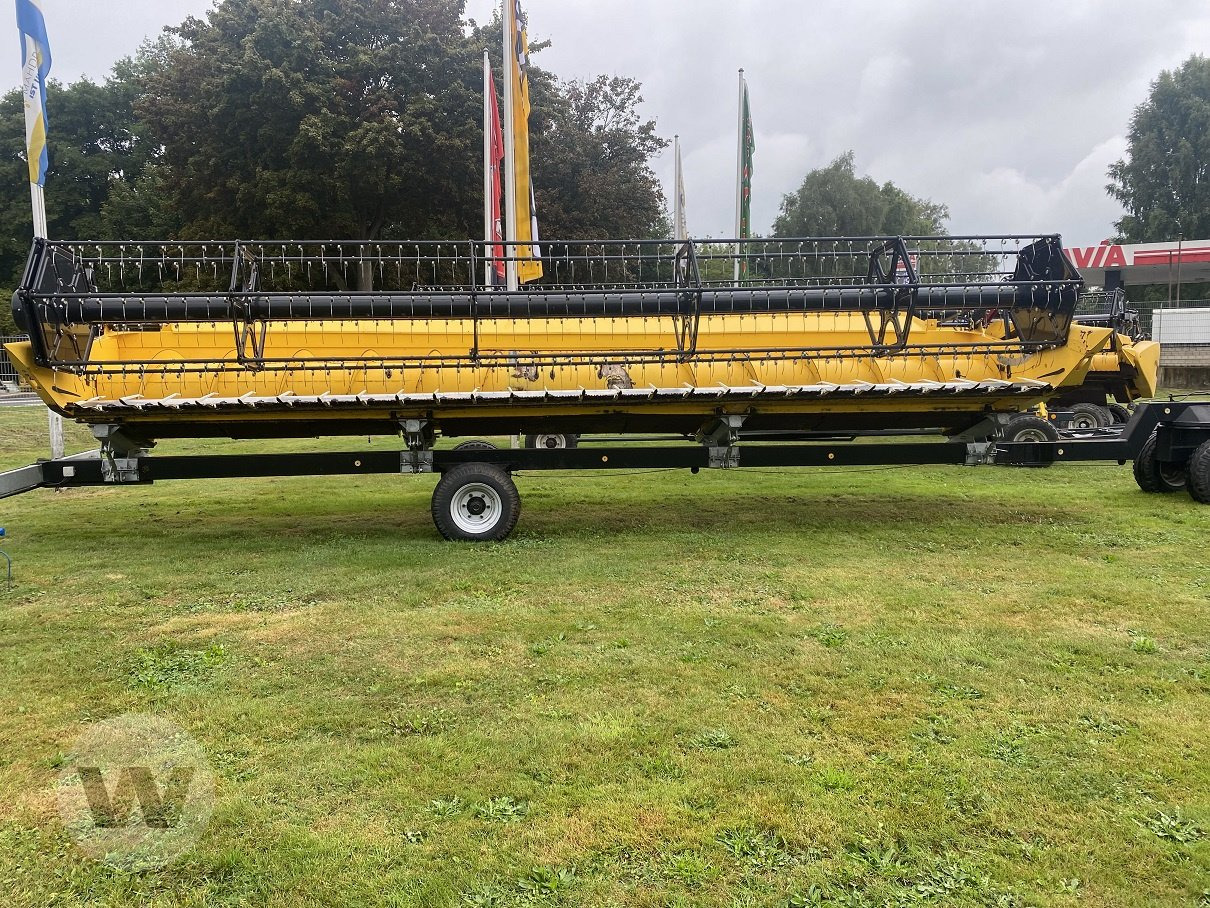 New Holland 760 CG VARIFEED - Plataforma para colheitadeira: foto 1 New Holland 760 CG VARIFEED - Plataforma para colheitadeira: foto 1