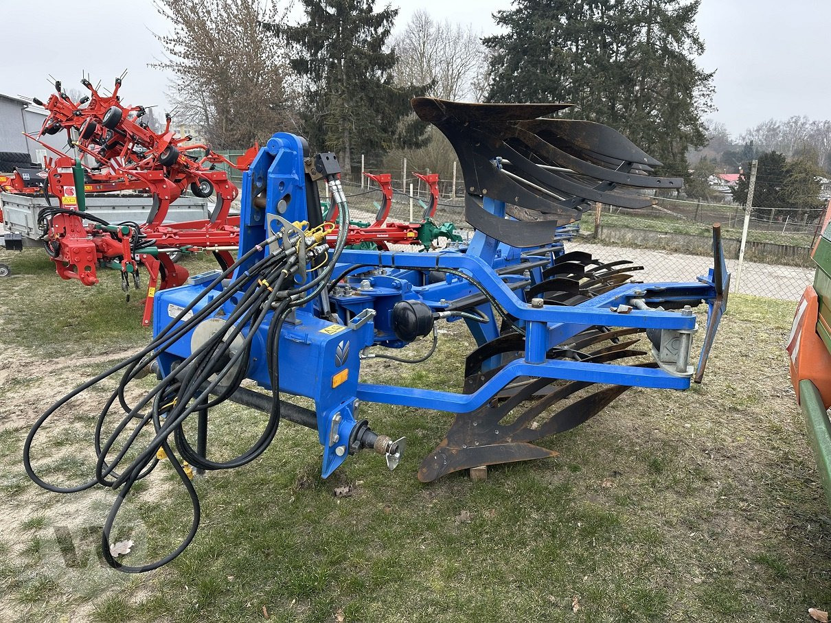 New Holland PHVH 4+1 - Arado: foto 1 New Holland PHVH 4+1 - Arado: foto 1