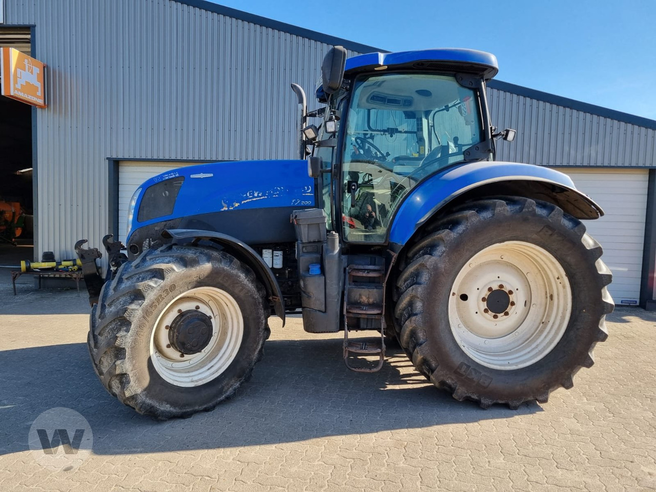 New Holland T 7.200 - Trator: foto 4 New Holland T 7.200 - Trator: foto 4