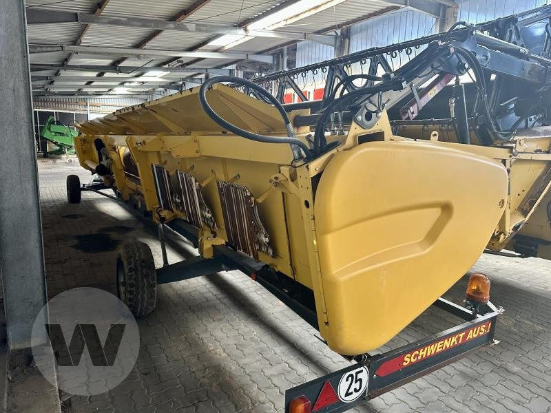 New Holland VARIFEED 35V - Plataforma para colheitadeira: foto 3 New Holland VARIFEED 35V - Plataforma para colheitadeira: foto 3