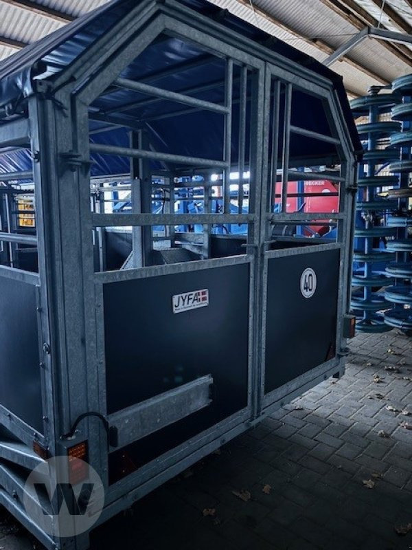 Transportwagen 6 m - Reboque transporte de gado: foto 3 Transportwagen 6 m - Reboque transporte de gado: foto 3