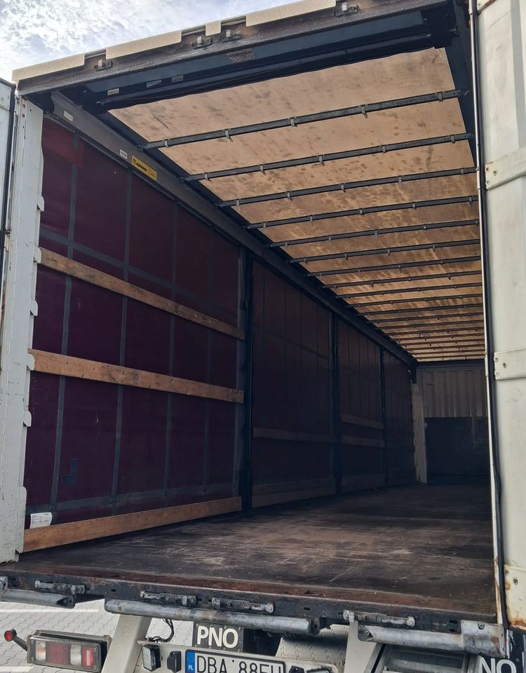 Semi-reboque de lona Krone Standard, Firanka, Mocowania promowe, Podnoszony zderzak: foto 14 Semi-reboque de lona Krone Standard, Firanka, Mocowania promowe, Podnoszony zderzak: foto 14