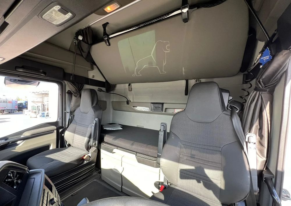 Máquina de outro MAN TGX 26.470 z przyczepą Redos: foto 7