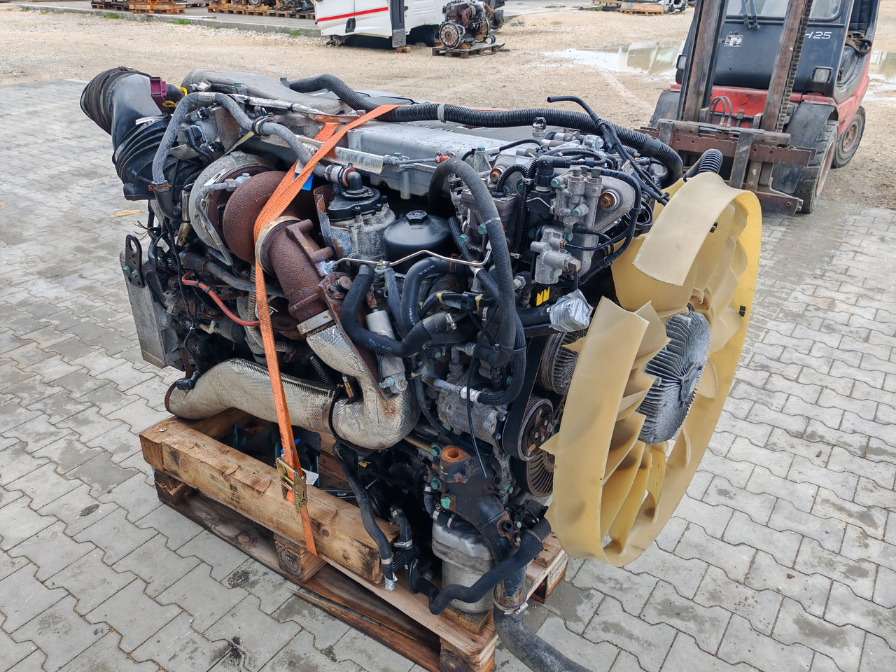 MAN TGX TGS / D2676 LF51 / EURO 6 / COMPLETE ENGINE - Motor: foto 5 MAN TGX TGS / D2676 LF51 / EURO 6 / COMPLETE ENGINE - Motor: foto 5