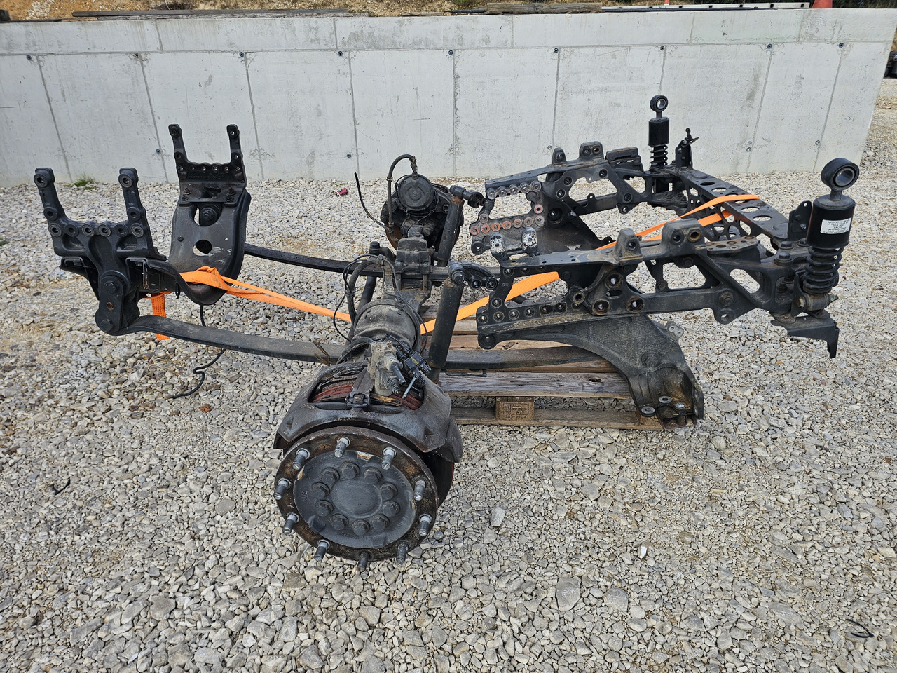 MERCEDES-BENZ ACTROS MP4 / COMPLETE FRONT SUNSPENSION - Suspensão: foto 2 MERCEDES-BENZ ACTROS MP4 / COMPLETE FRONT SUNSPENSION - Suspensão: foto 2