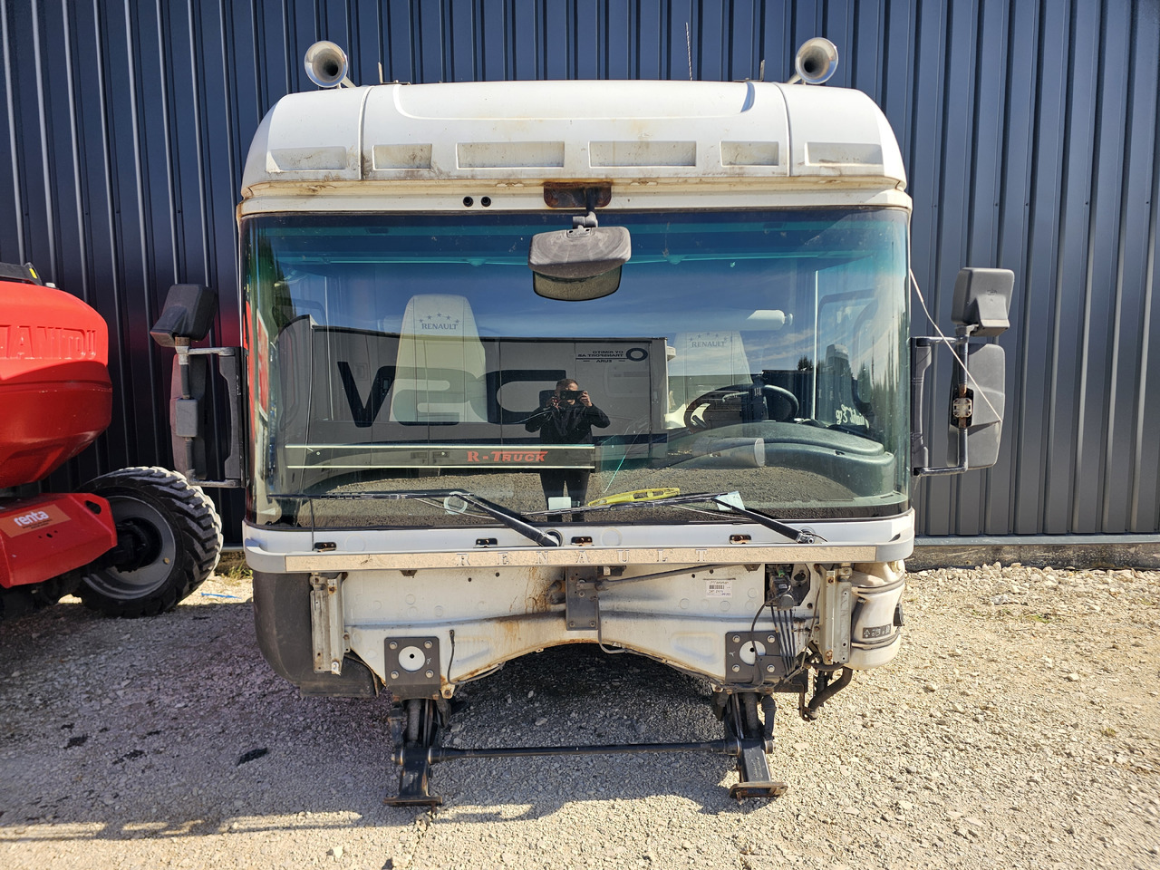 RENAULT MAGNUM DXI VEGA LIFT / COMPLETE CABINE - Cabine: foto 3 RENAULT MAGNUM DXI VEGA LIFT / COMPLETE CABINE - Cabine: foto 3