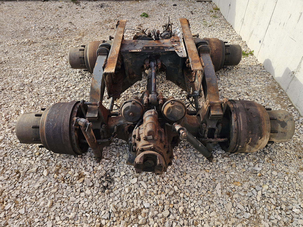 Eixo traseiro SCANIA COMPLETE REAR AXLES SET / RBP735 / RATIO= 3,93 / 6x4 6x6 8x4 8x6: foto 6