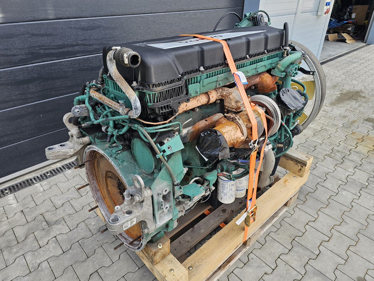 VOLVO D11K 460 EUVI / 2022 / COMPLETE ENGINE - Motor: foto 2 VOLVO D11K 460 EUVI / 2022 / COMPLETE ENGINE - Motor: foto 2