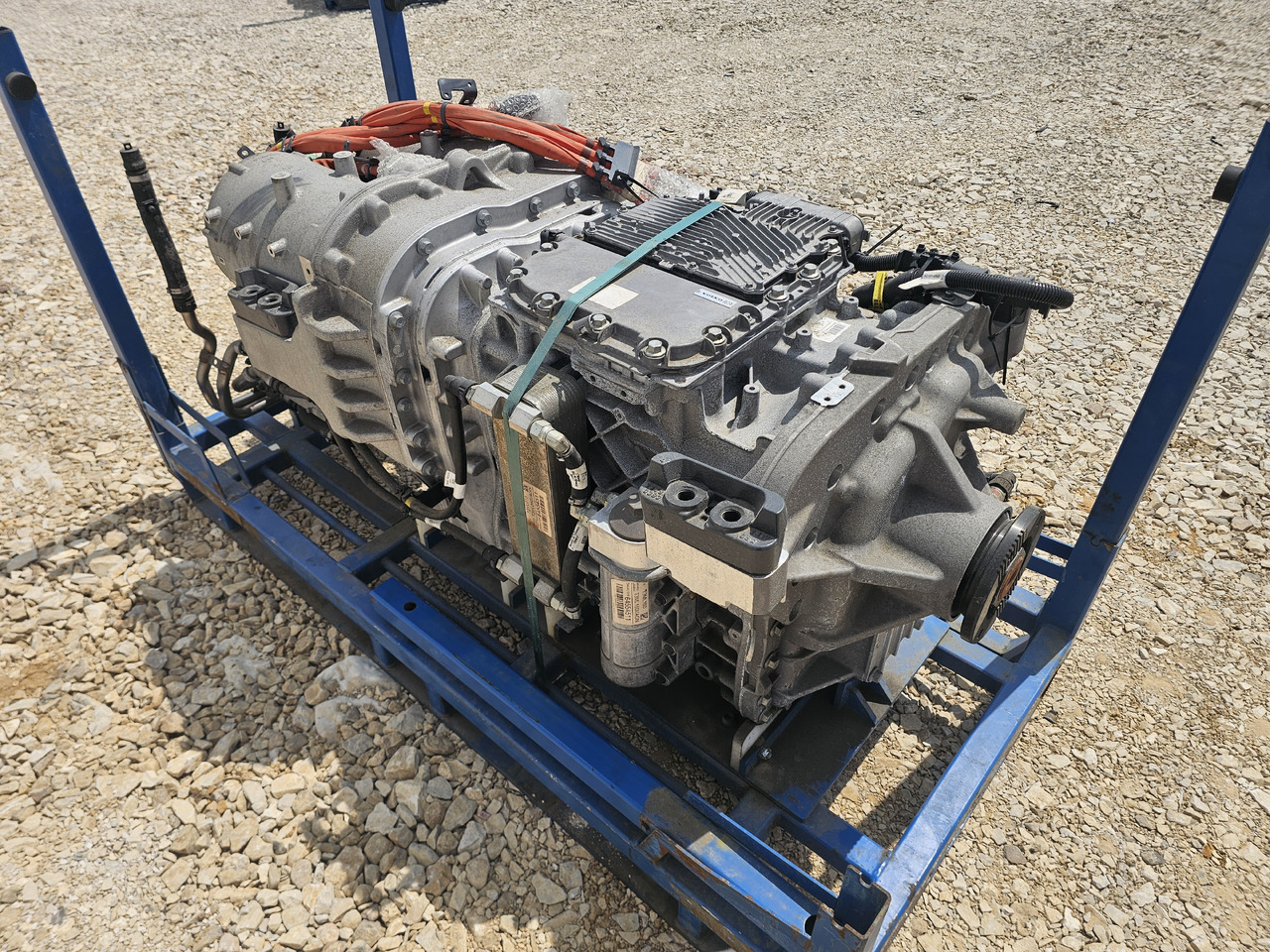 VOLVO FH FM ELECTRIC NEM 3 DRIVETRAIN / EPT2412 / 2400NM - Motor: foto 4 VOLVO FH FM ELECTRIC NEM 3 DRIVETRAIN / EPT2412 / 2400NM - Motor: foto 4