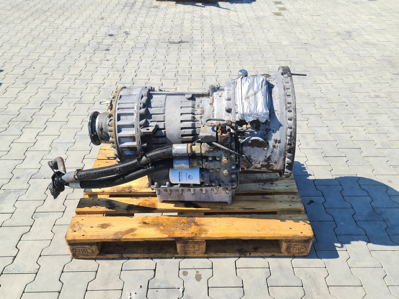 VOLVO FH FM GEARBOX / VT1906PT / POWERTRONIC / WORLDWIDE DELIVERY - Caixa de velocidade: foto 1 VOLVO FH FM GEARBOX / VT1906PT / POWERTRONIC / WORLDWIDE DELIVERY - Caixa de velocidade: foto 1