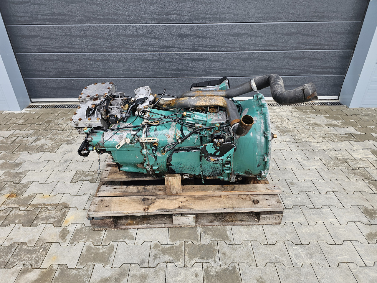 VOLVO FH13 FH16 / GEARBOX / RETARDER / VTO2814B / MANUAL / WORLDWIDE DELIVERY - Caixa de velocidade: foto 1 VOLVO FH13 FH16 / GEARBOX / RETARDER / VTO2814B / MANUAL / WORLDWIDE DELIVERY - Caixa de velocidade: foto 1
