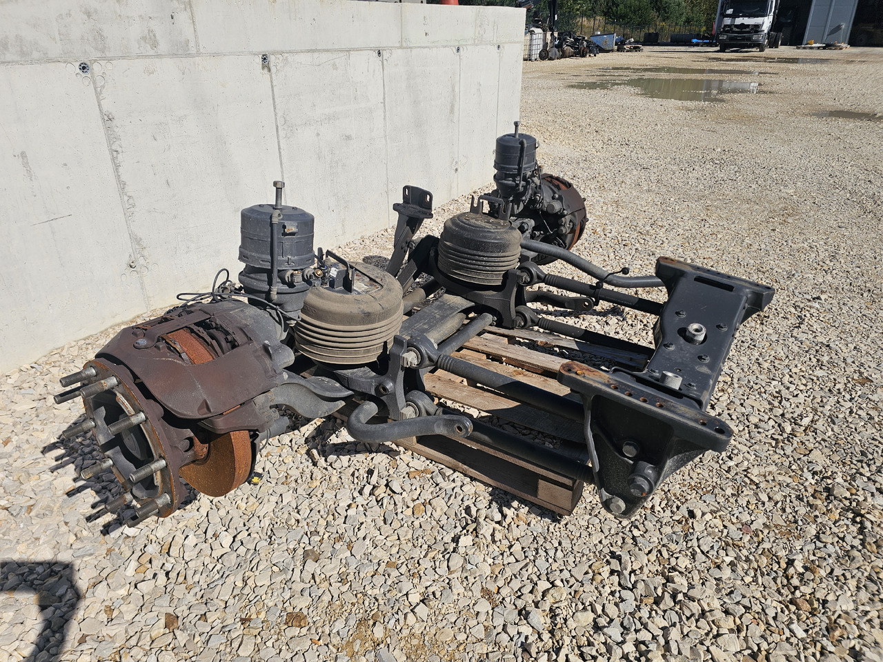 VOLVO FH5 FM5 / FRONT AIR SUNSPENSION - Eixo dianteiro: foto 3 VOLVO FH5 FM5 / FRONT AIR SUNSPENSION - Eixo dianteiro: foto 3