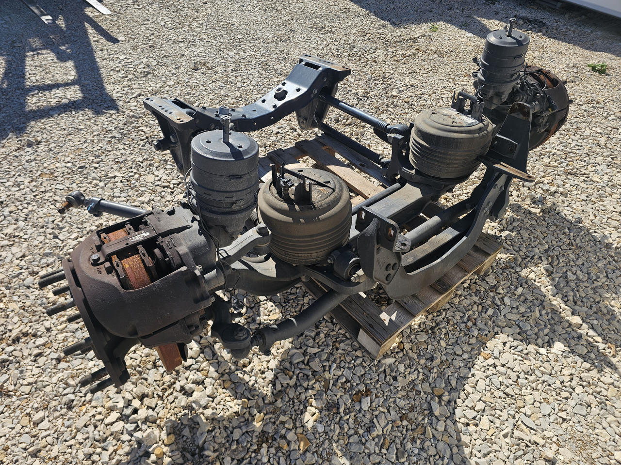 VOLVO FH5 FM5 / FRONT AIR SUNSPENSION - Eixo dianteiro: foto 5 VOLVO FH5 FM5 / FRONT AIR SUNSPENSION - Eixo dianteiro: foto 5