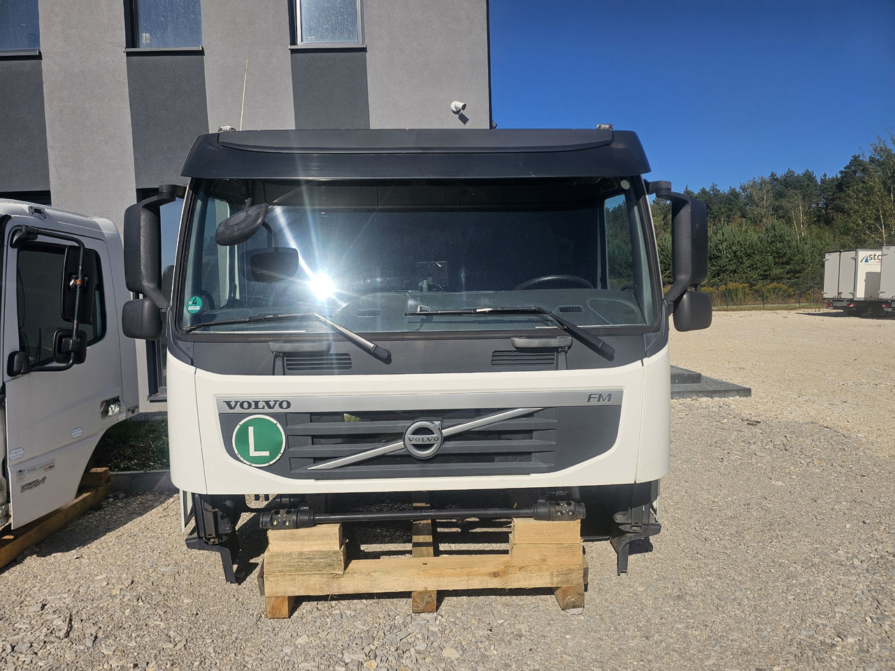VOLVO FM3 DAILY CAB / COMPLETE / WORLDWIDE DELIVERY - Cabine: foto 4 VOLVO FM3 DAILY CAB / COMPLETE / WORLDWIDE DELIVERY - Cabine: foto 4