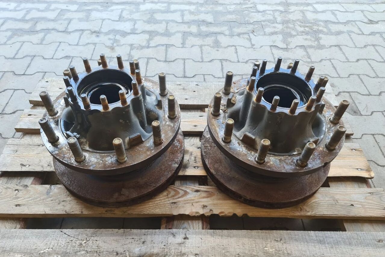 Volvo Piasta tył tylna duża tarcza VOLVO FH FM FH4 RENAULT PREMIUM MAG Volvo truck - Cubo de roda para Camião: foto 1 Volvo Piasta tył tylna duża tarcza VOLVO FH FM FH4 RENAULT PREMIUM MAG Volvo truck - Cubo de roda para Camião: foto 1