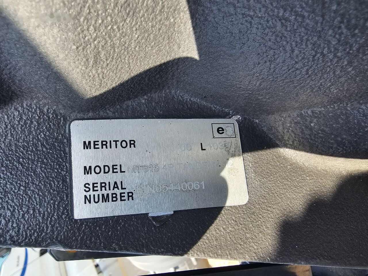 Volvo Rear DS70H (RTH2610B, RT3210H / ratio: 1.19 / BRAND - Diferencial para Camião: foto 2 Volvo Rear DS70H (RTH2610B, RT3210H / ratio: 1.19 / BRAND - Diferencial para Camião: foto 2