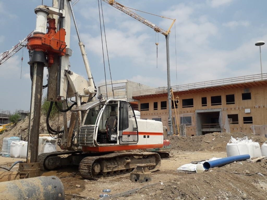 Soilmec R210 - Bate estaca: foto 3 Soilmec R210 - Bate estaca: foto 3