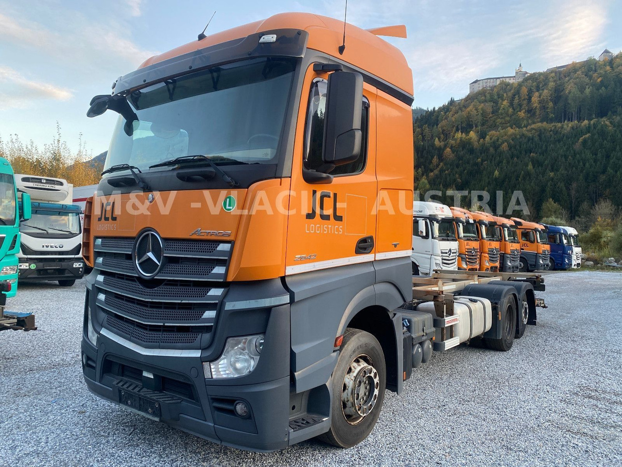 Mercedes-Benz 2542 - Camião transportador de contêineres/ Caixa móvel: foto 2 Mercedes-Benz 2542 - Camião transportador de contêineres/ Caixa móvel: foto 2