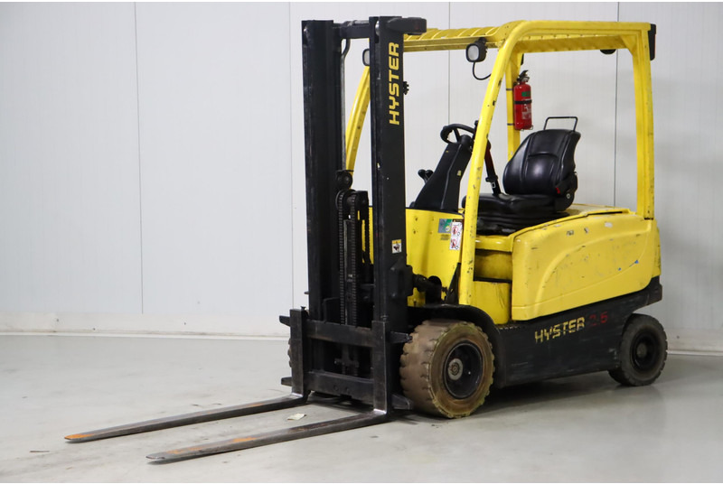 Hyster J2.5XN - Empilhador elétrico: foto 3 Hyster J2.5XN - Empilhador elétrico: foto 3