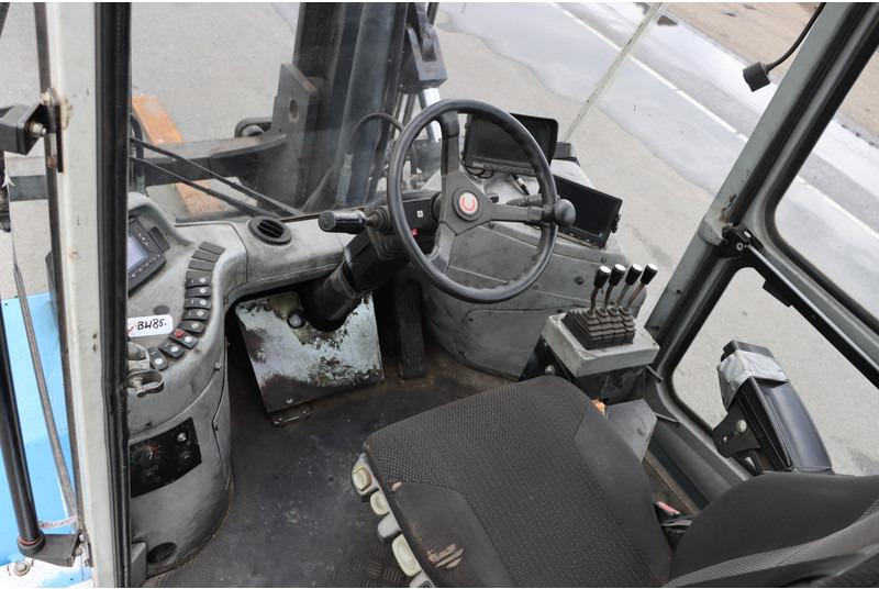 KONECRANES 15-1200B - Empilhador a diesel: foto 5 KONECRANES 15-1200B - Empilhador a diesel: foto 5