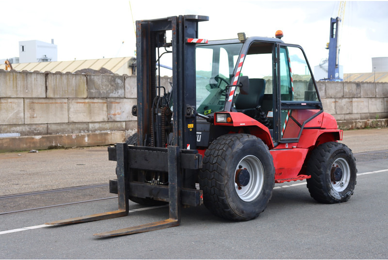 Manitou M50-4 - Empilhador a diesel: foto 4 Manitou M50-4 - Empilhador a diesel: foto 4